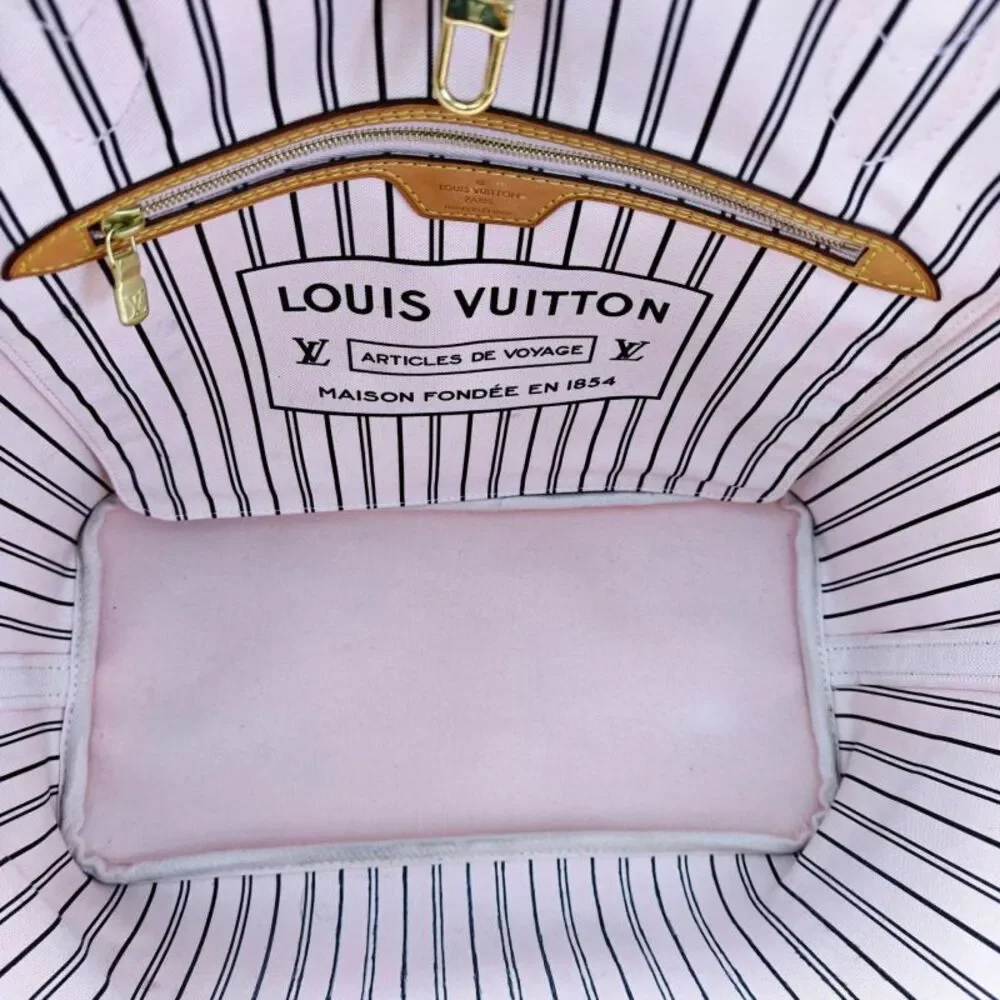 Louis Vuitton Women Pre-Loved Bag Very Good Condition